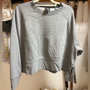 Women’s Nike Dri-fit Cropped Sweatshirt